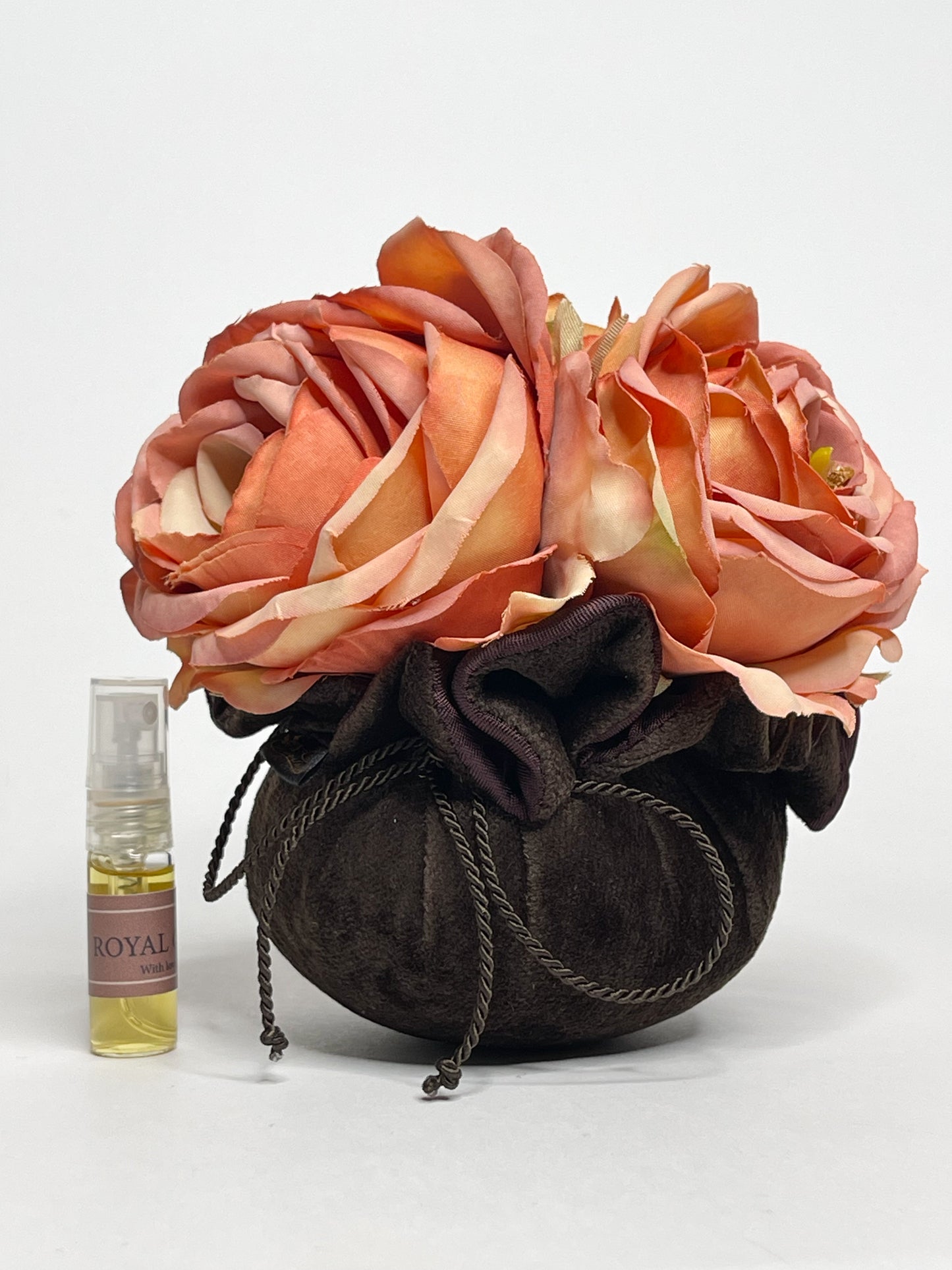 Small Bouquet "Three Golden Roses"